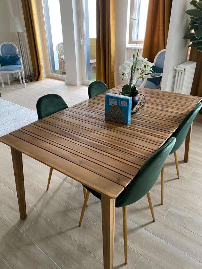 Grand Appartement Courbevoie Paris Extérieur photo