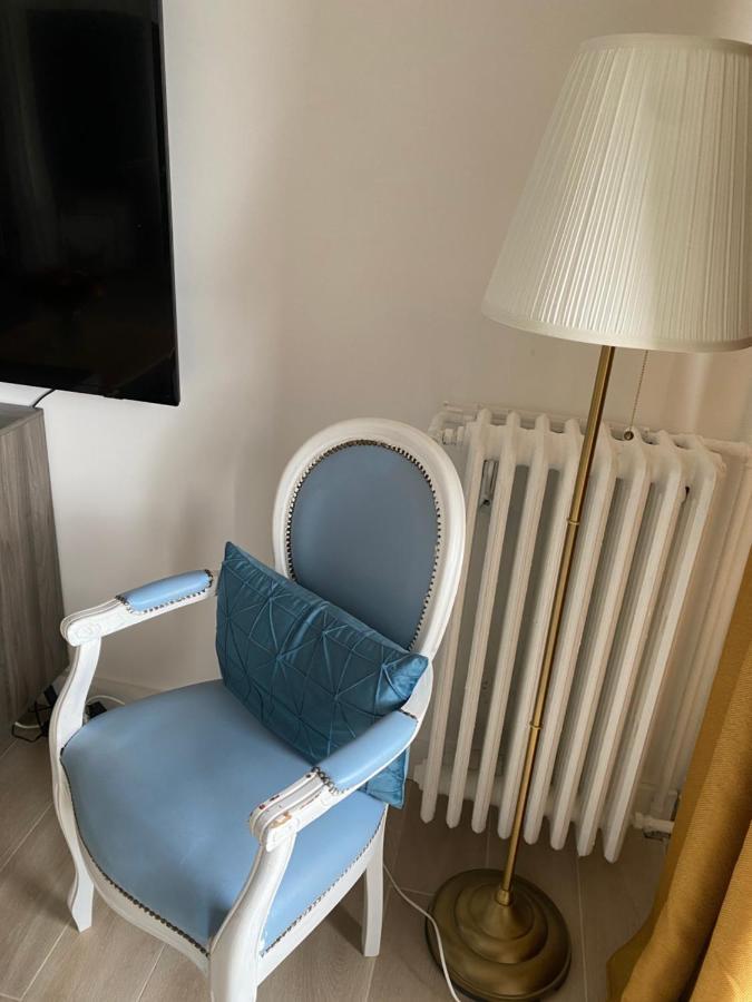 Grand Appartement Courbevoie Paris Extérieur photo