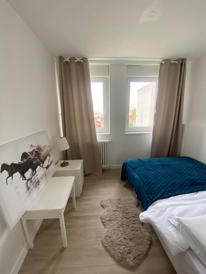 Grand Appartement Courbevoie Paris Extérieur photo