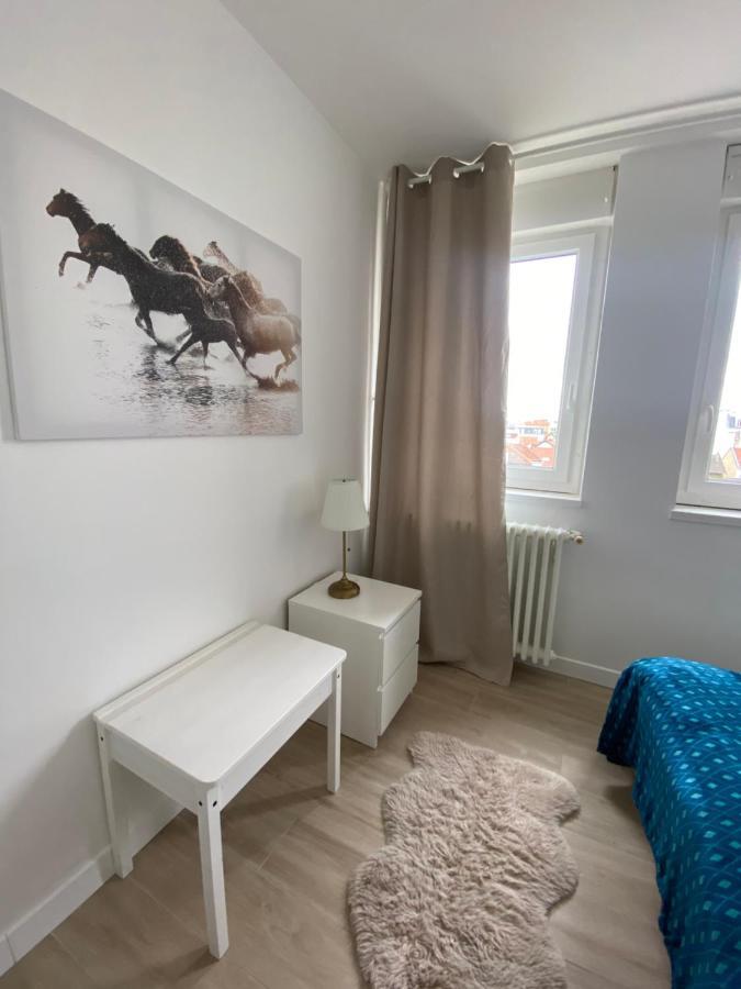 Grand Appartement Courbevoie Paris Extérieur photo