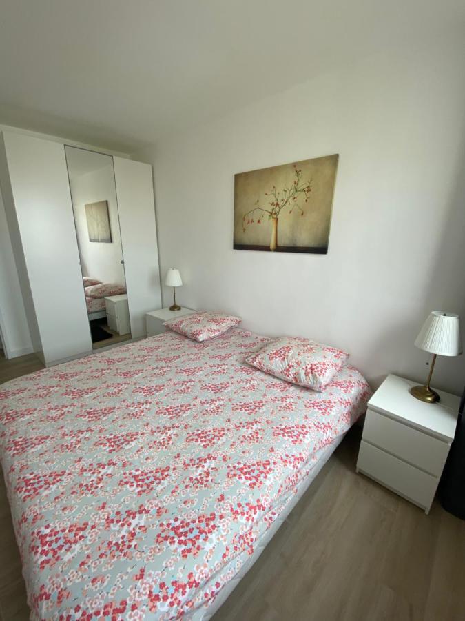 Grand Appartement Courbevoie Paris Extérieur photo